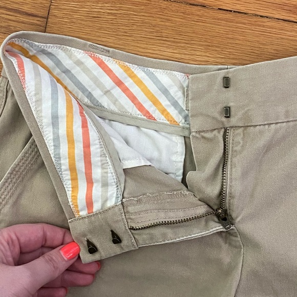 J. Crew Broken In Chino Shorts - Picture 4 of 10